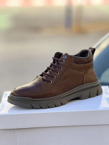 حذاء بوت مصنوع من الجلد الأصلي عالي الجودة
